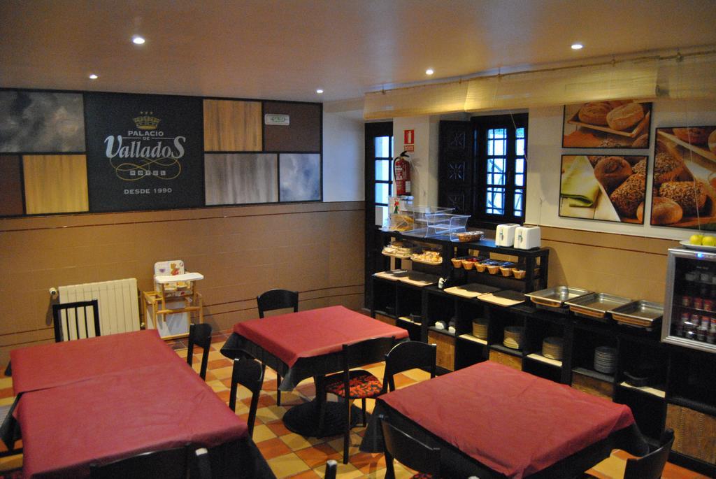 Hotel Palacio De Los Vallados Lastres Ngoại thất bức ảnh