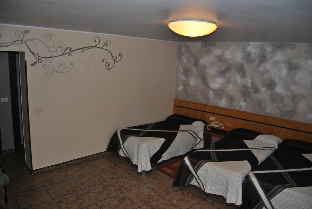 Hotel Palacio De Los Vallados Lastres Ngoại thất bức ảnh